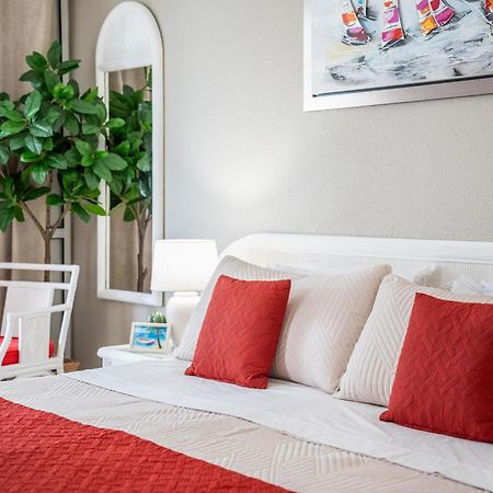 Appartement Bord De Mer Tres Fonctionnel , Sur La Plage & Vue Mer Exceptionnelle Le Gosier  Εξωτερικό φωτογραφία
